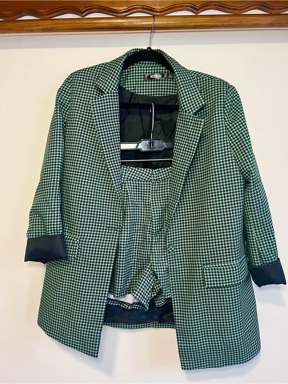 Missguided green houndstooth shorts/blazer co-ord set